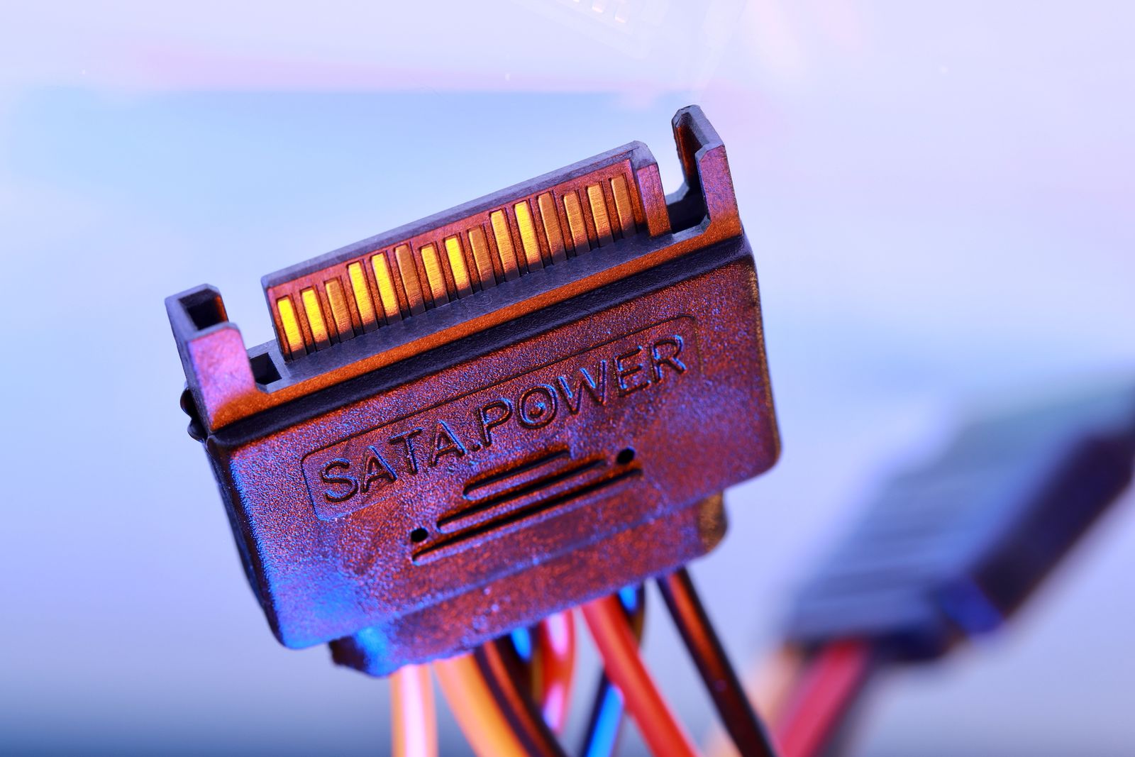 Halogenfrei vs. roter Phosphor: Unterschiede bei flammgeschütztem Polyamid